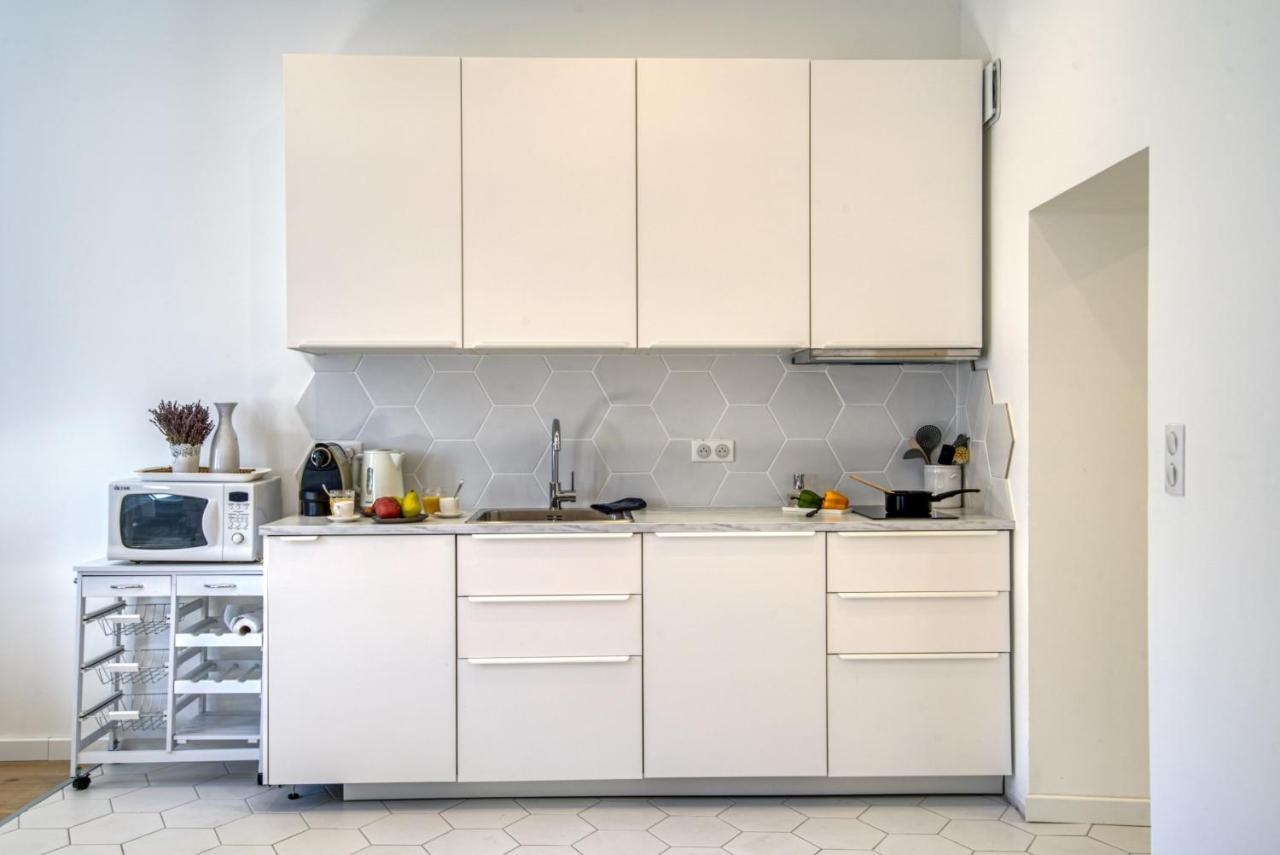 St Jobis - Charmant Appartement, Moderne Et Refait A Neuf, Vieux-Nice Luaran gambar